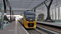 NS VIRM op station Rotterdam Centraal