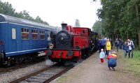 SGB 3 en SHM 7742 voor de trein naar Loenen